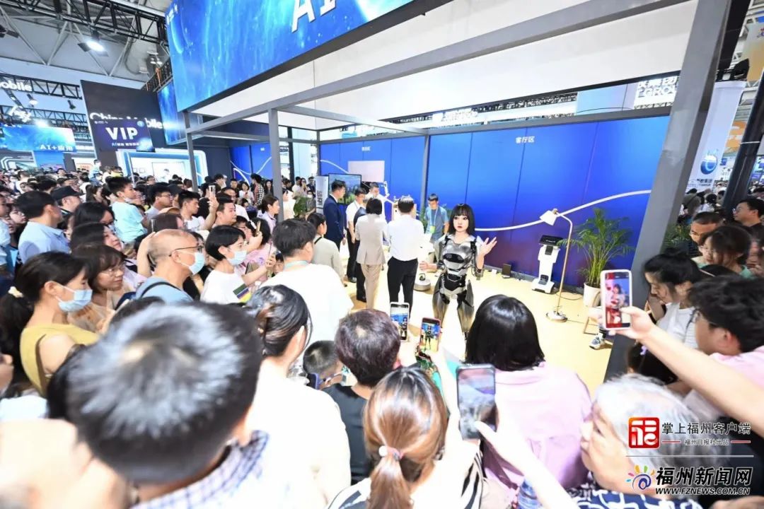 挤爆了！福州这里，到处都是人人人&hellip;&hellip;